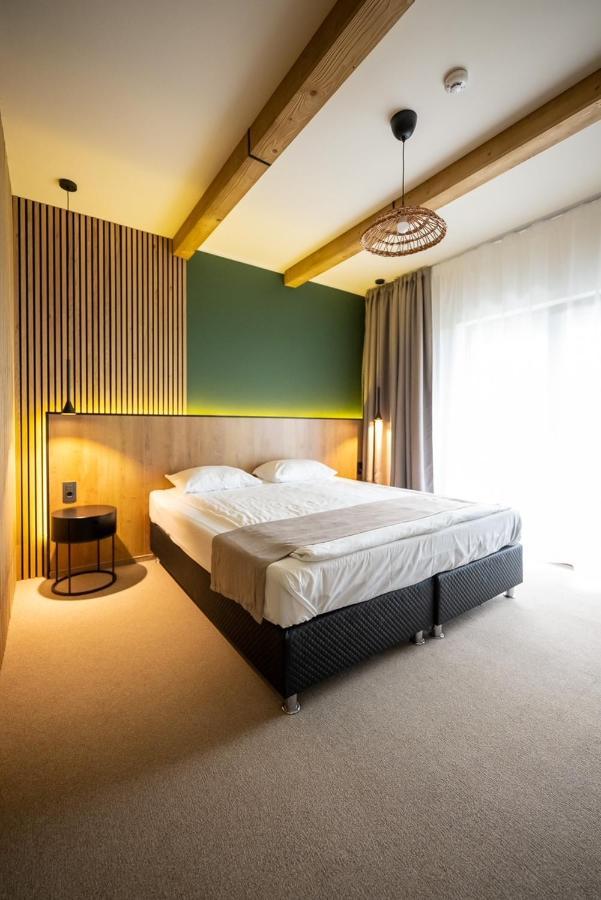 Stokker Hotel 오라데아 외부 사진