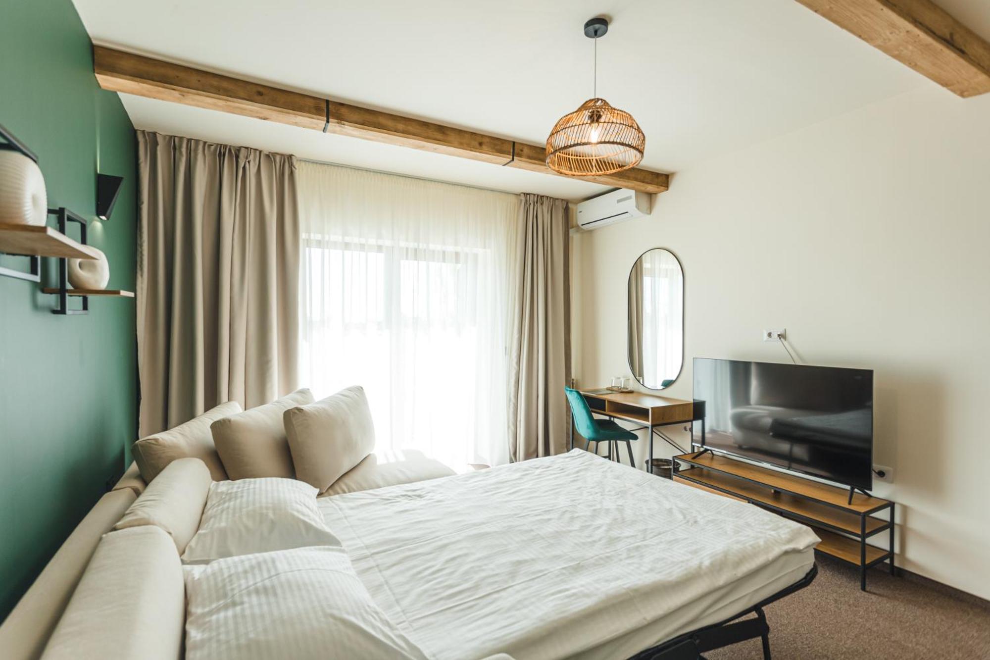 Stokker Hotel 오라데아 외부 사진