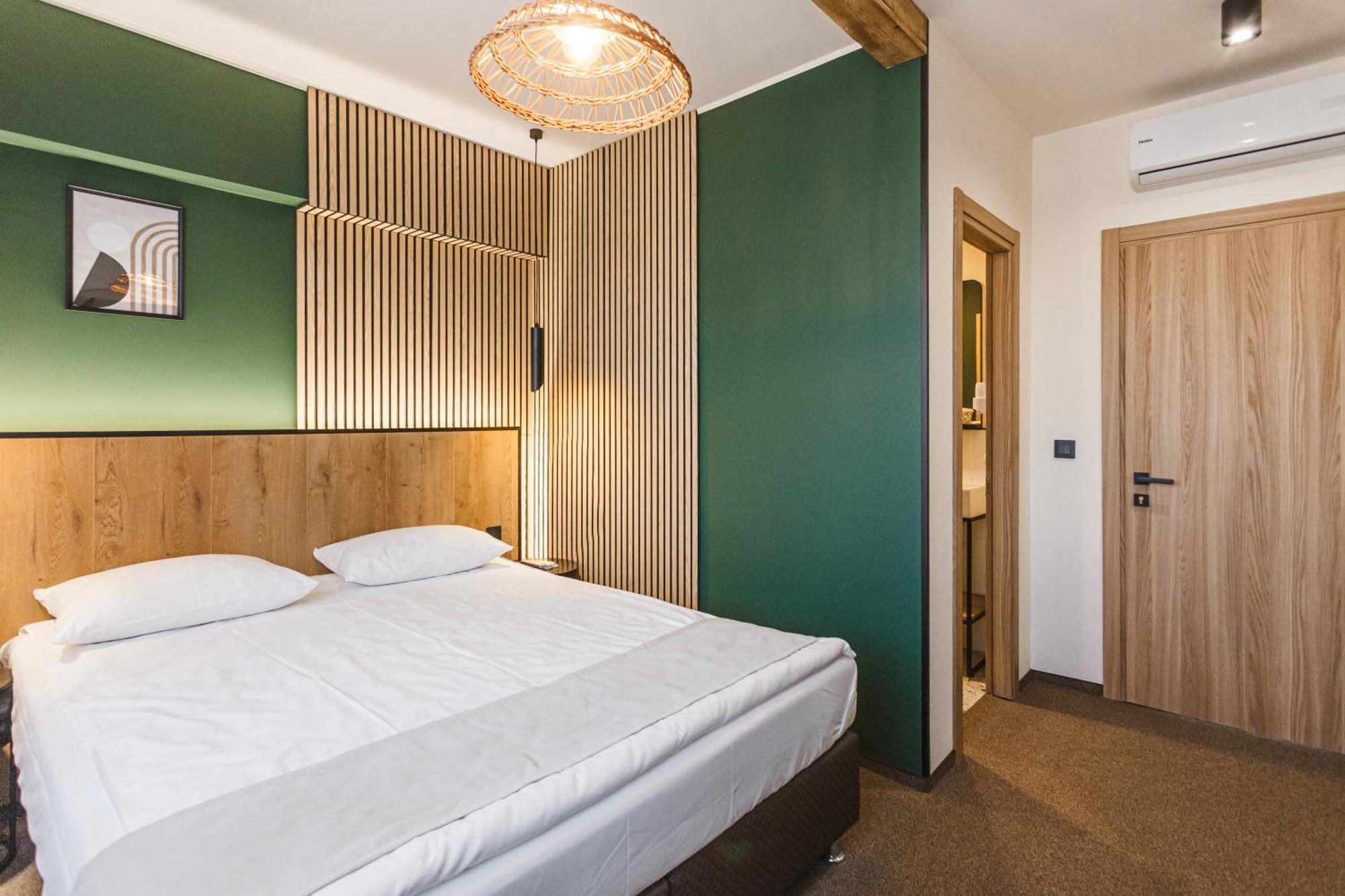 Stokker Hotel 오라데아 외부 사진