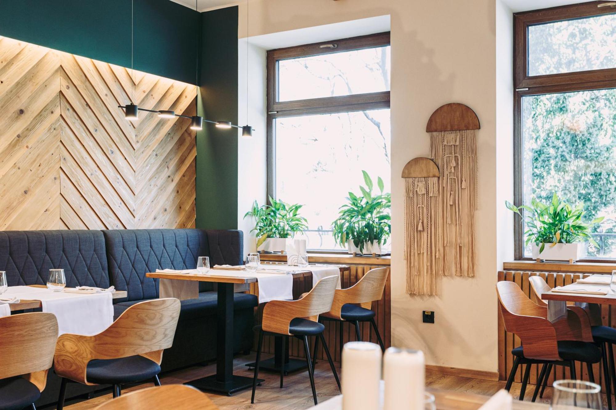 Stokker Hotel 오라데아 외부 사진