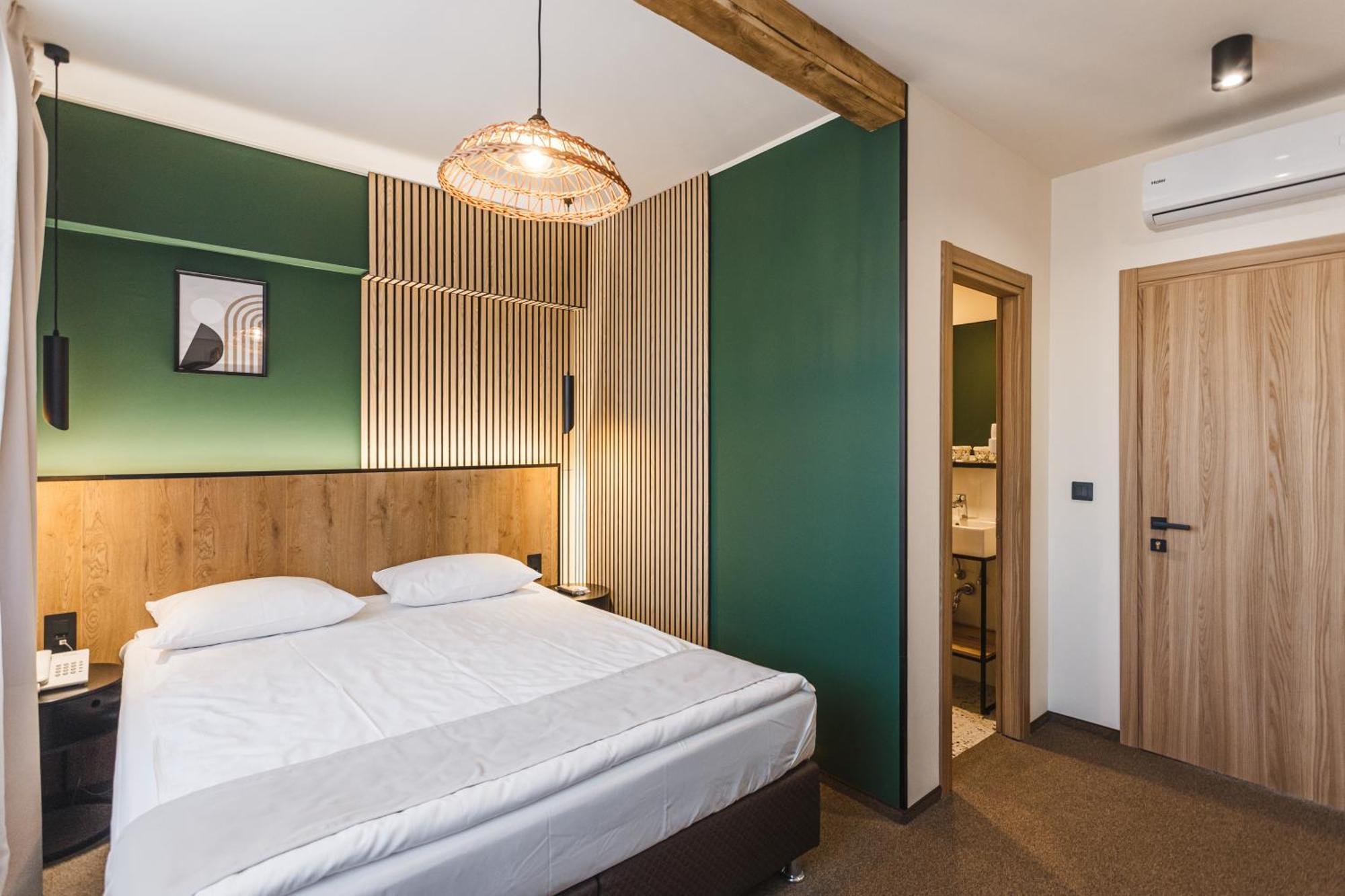 Stokker Hotel 오라데아 외부 사진